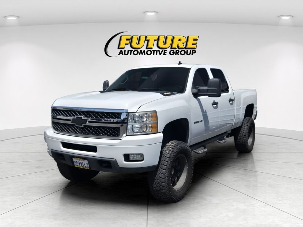 Used 2014 Chevrolet Silverado 2500 LT w/ Interior Plus Package AWD/4WD image 1