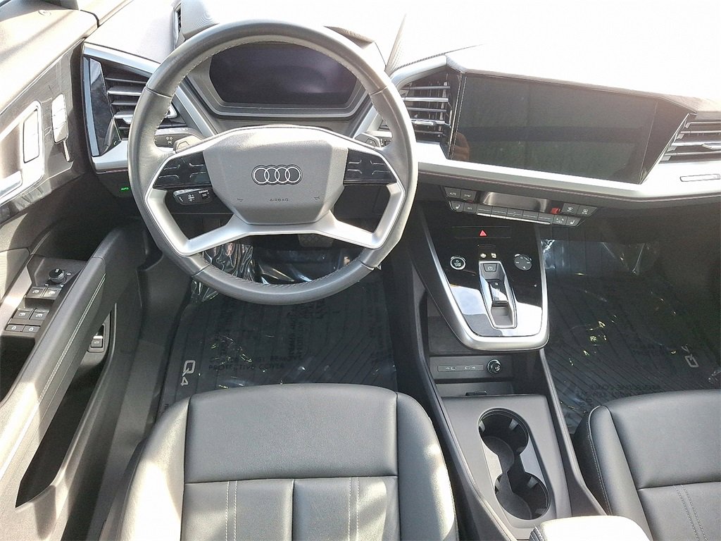 Used 2024 Audi Q4 e-tron Premium Plus image 12