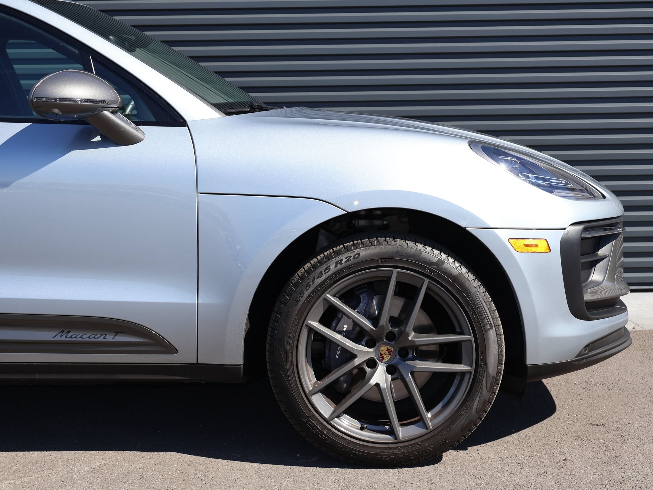 Certified 2024 Porsche Macan Turbo AWD/4WD image 12