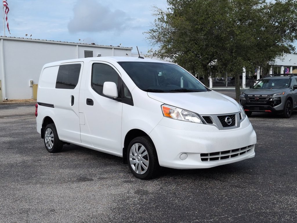 Used 2021 Nissan NV200 SV w/ Sliding Door Glass Package FWD image 2