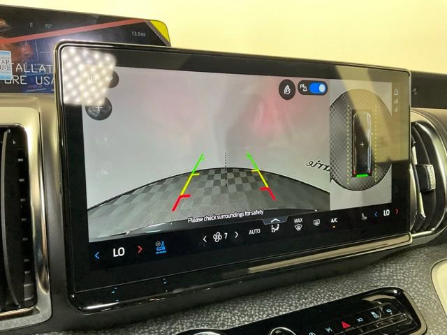 New 2025 Ford Expedition Tremor image 25