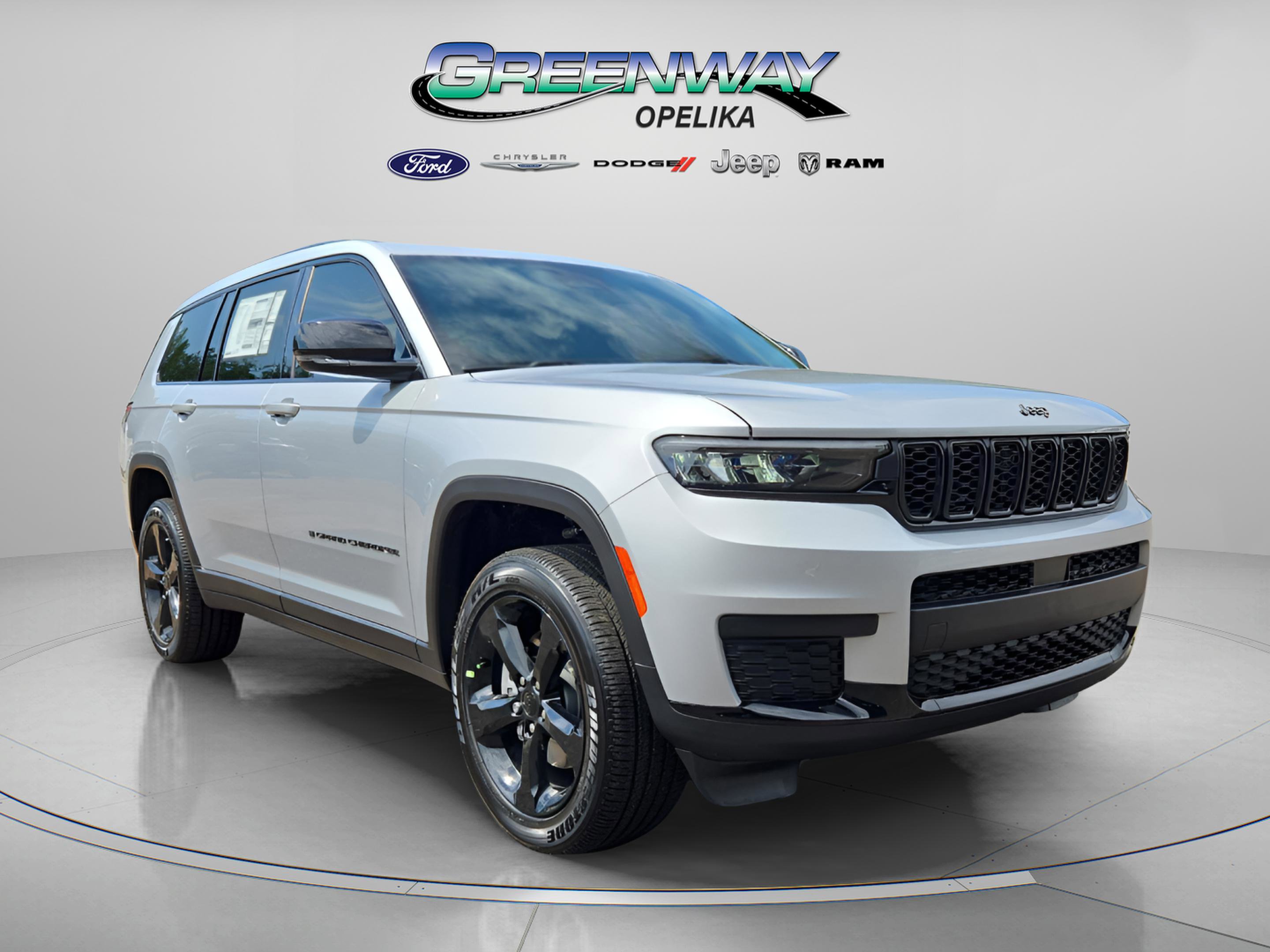 New 2025 Jeep Grand Cherokee L Altitude image 1
