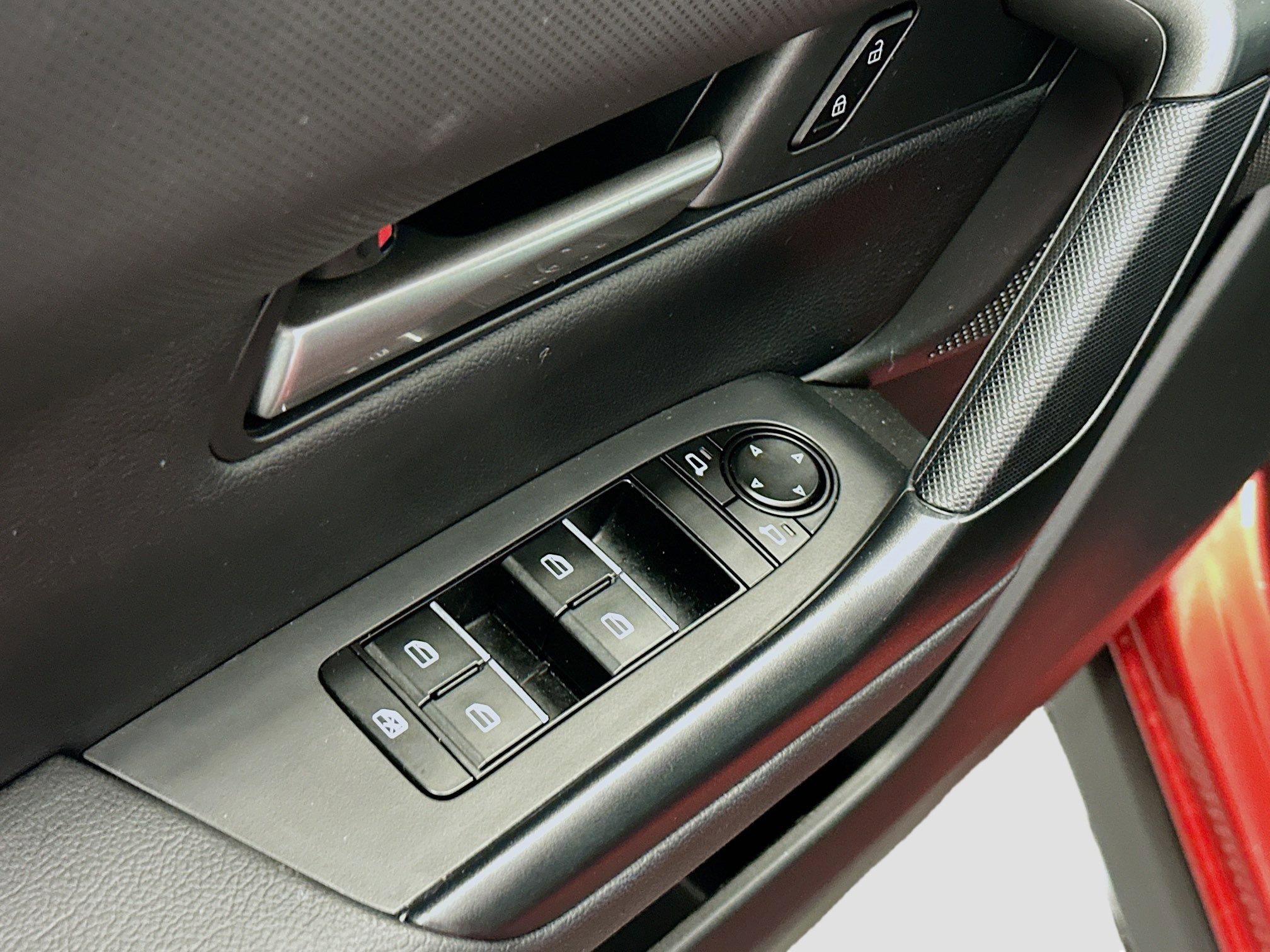 Used 2024 MAZDA CX-50 AWD 2.5 S w/ Weather Package image 15