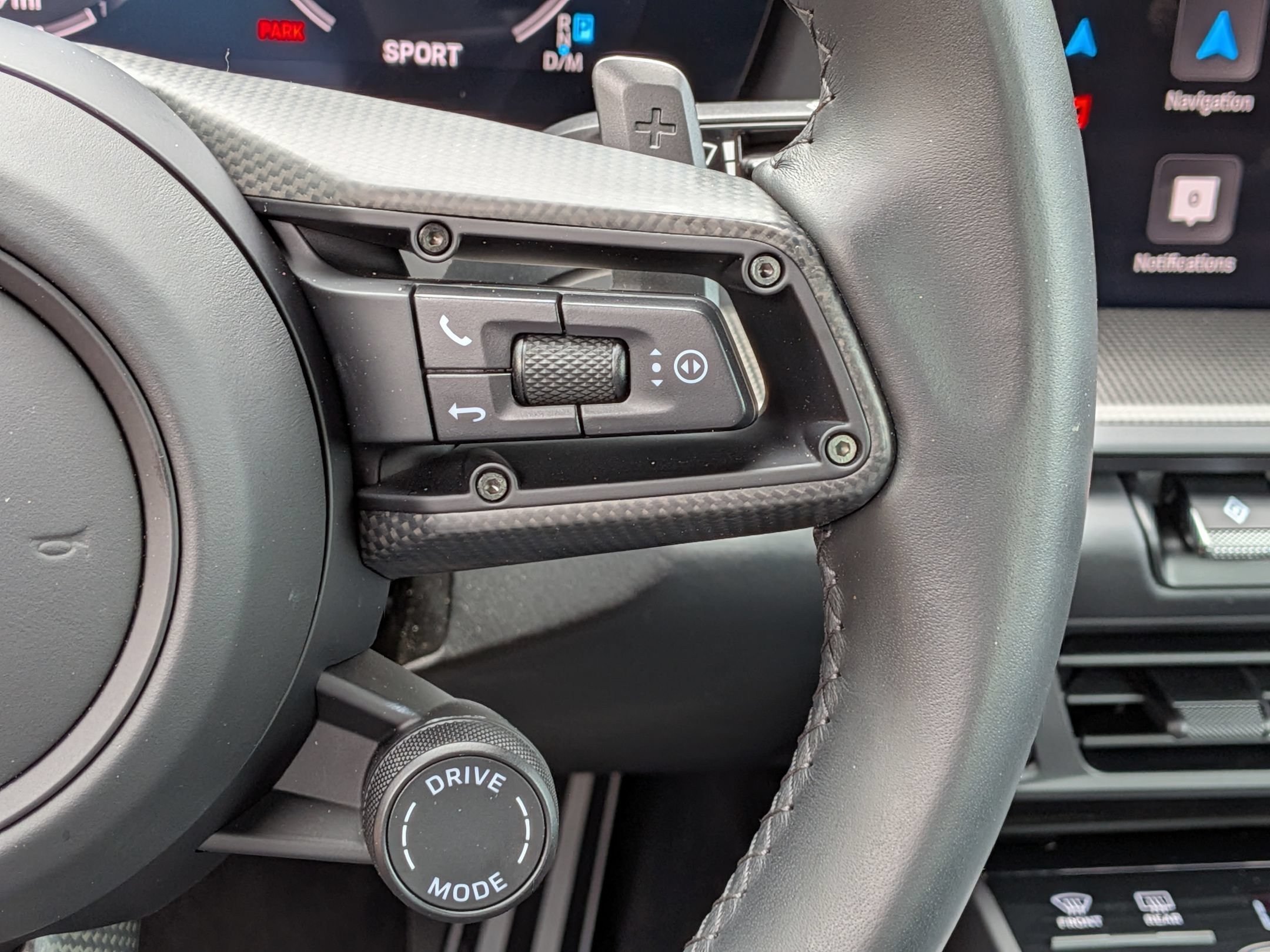 Certified 2025 Porsche 911 Carrera RWD image 10
