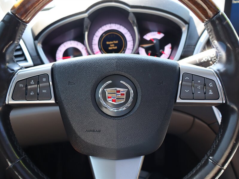 Used 2011 Cadillac SRX Premium AWD/4WD image 21