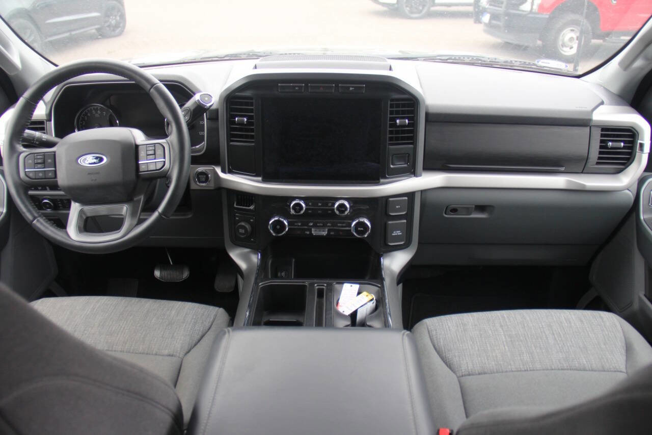 Certified 2022 Ford F150 XLT w/ Equipment Group 302A High image 15