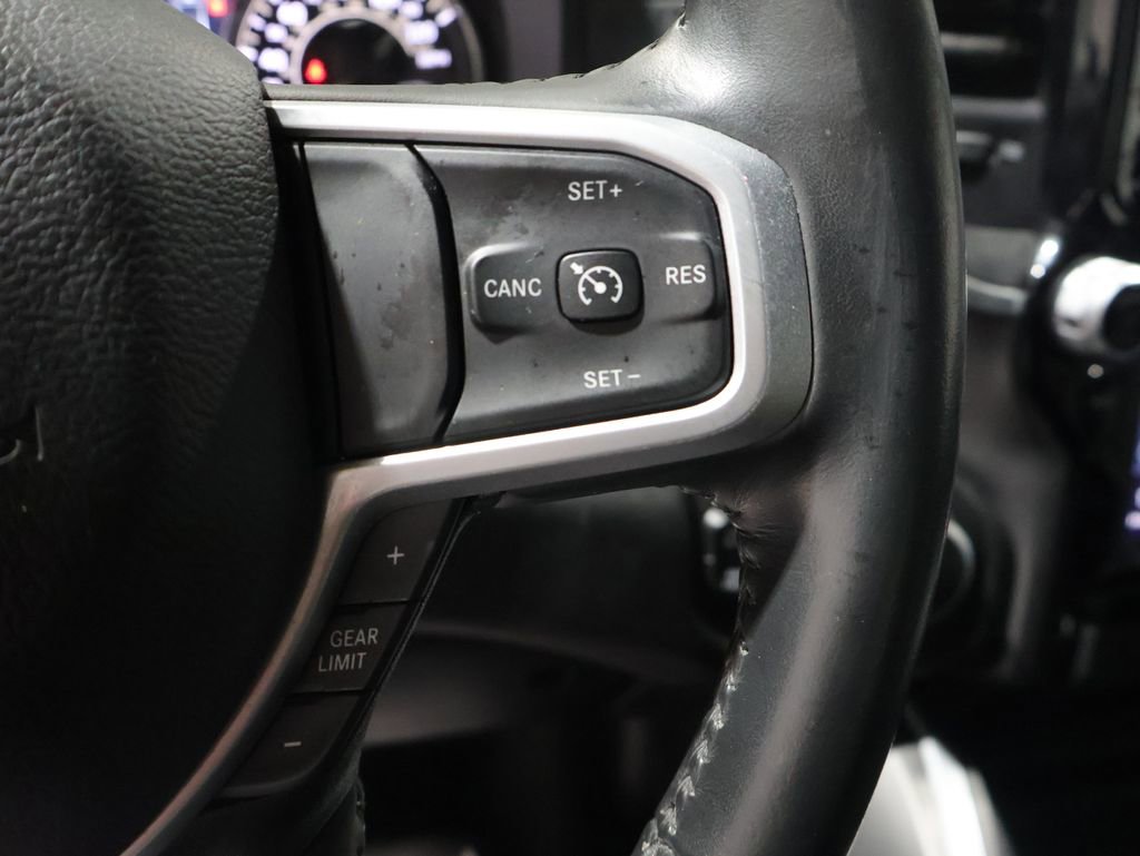 Used 2023 RAM 1500 Big Horn AWD/4WD image 38