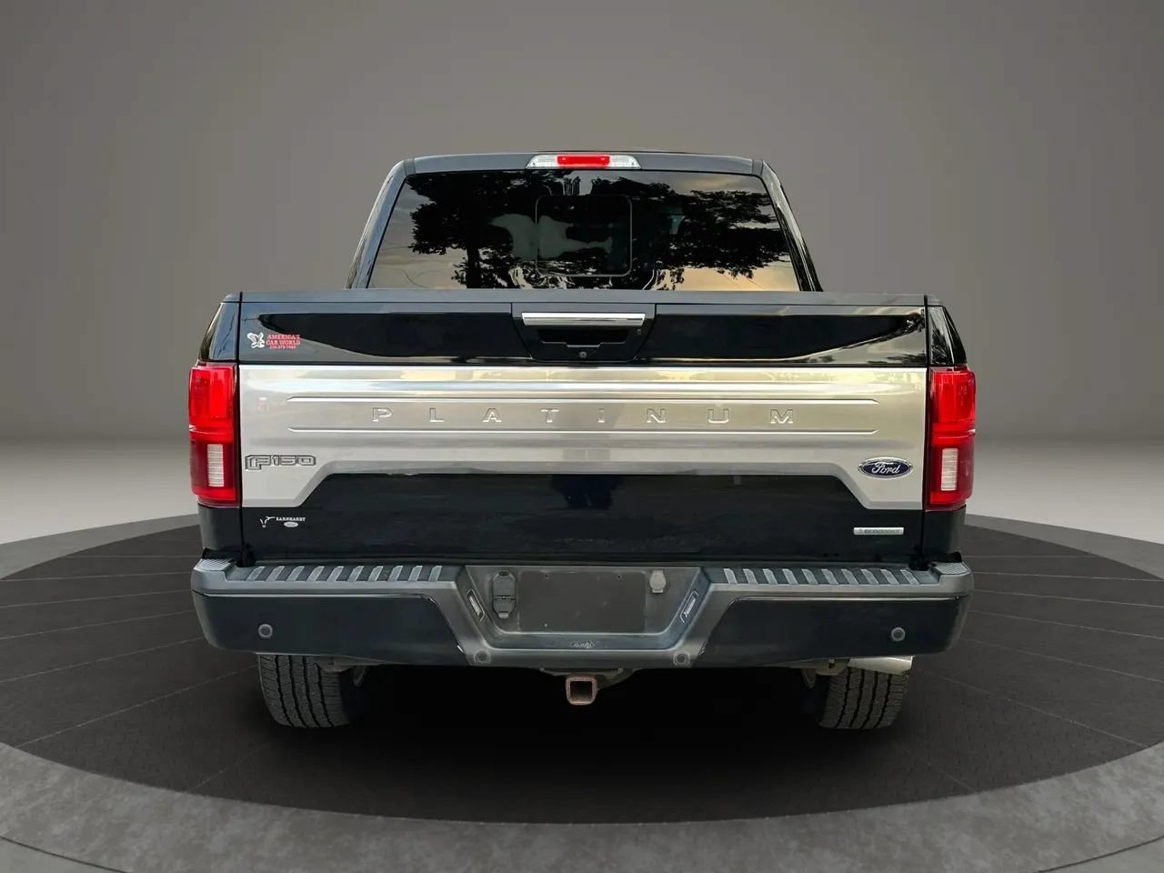 Used 2019 Ford F150 Platinum w/ Trailer Tow Package AWD/4WD image 4