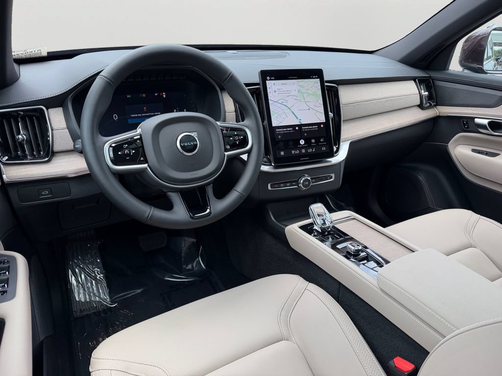 Certified 2026 Volvo XC90 B6 Plus AWD/4WD image 13