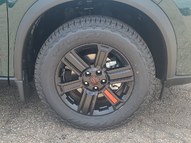 New 2026 Nissan Rogue SV AWD/4WD image 9