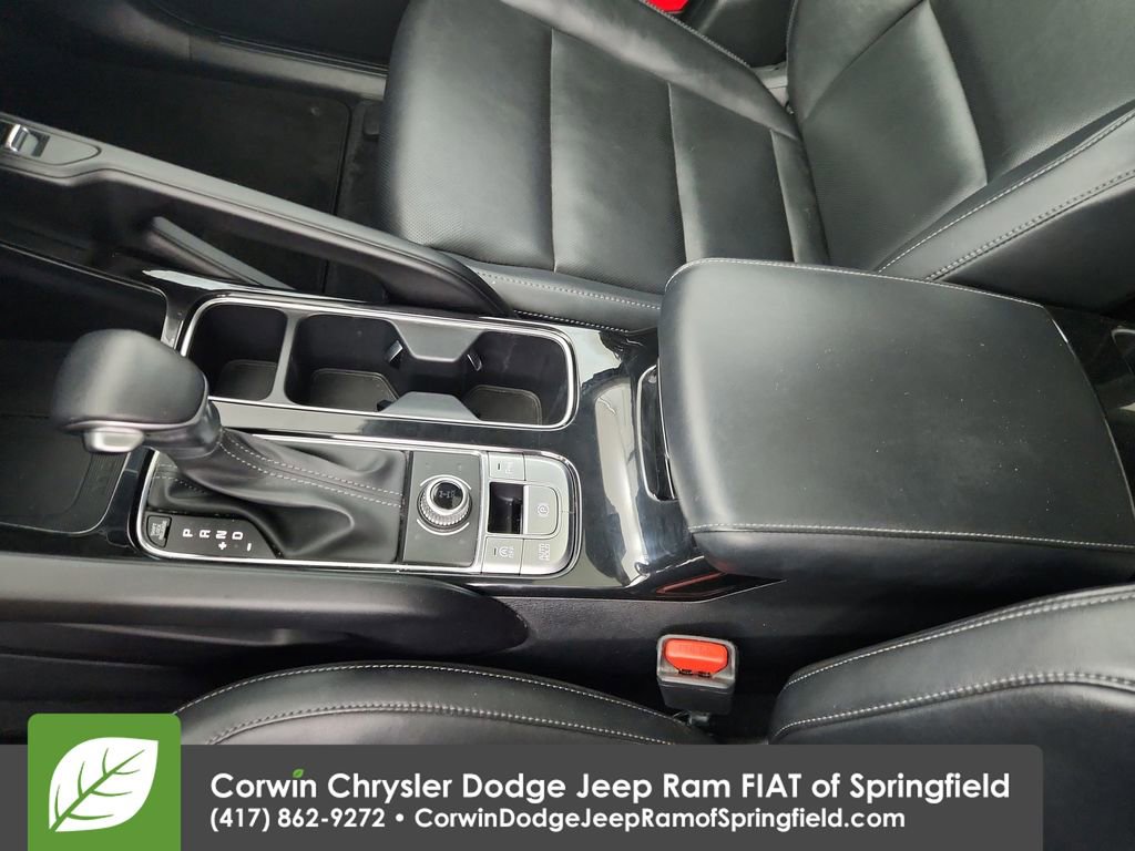 Used 2025 Kia Telluride S AWD/4WD image 30