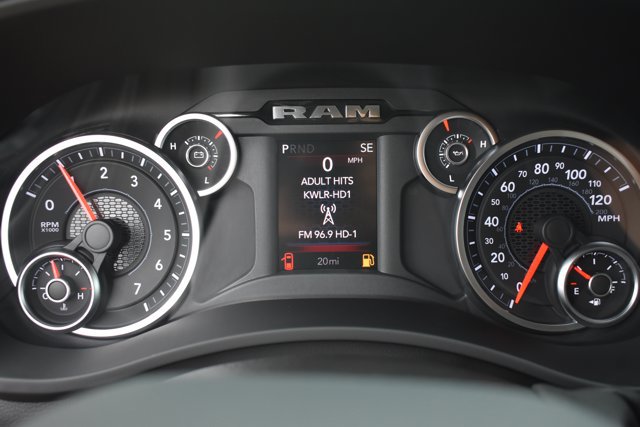 New 2026 RAM 2500 Big Horn AWD/4WD image 22