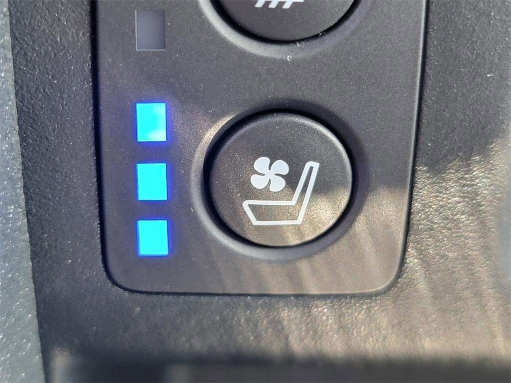 Used 2023 Honda Passport Elite image 8