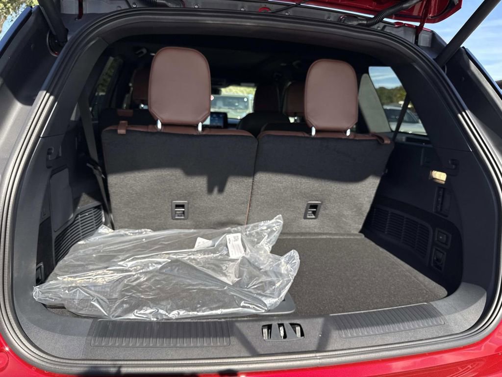 New 2026 Lincoln Aviator Reserve image 11