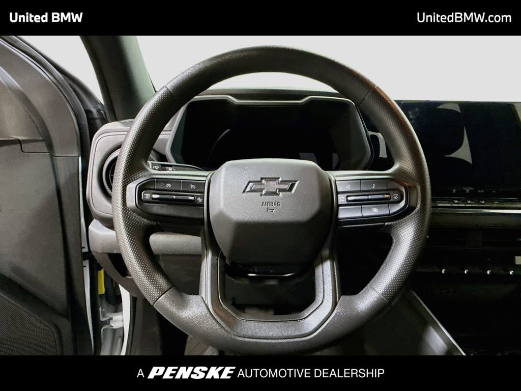 Used 2023 Chevrolet Colorado Trail Boss w/ Technology Package AWD/4WD image 13