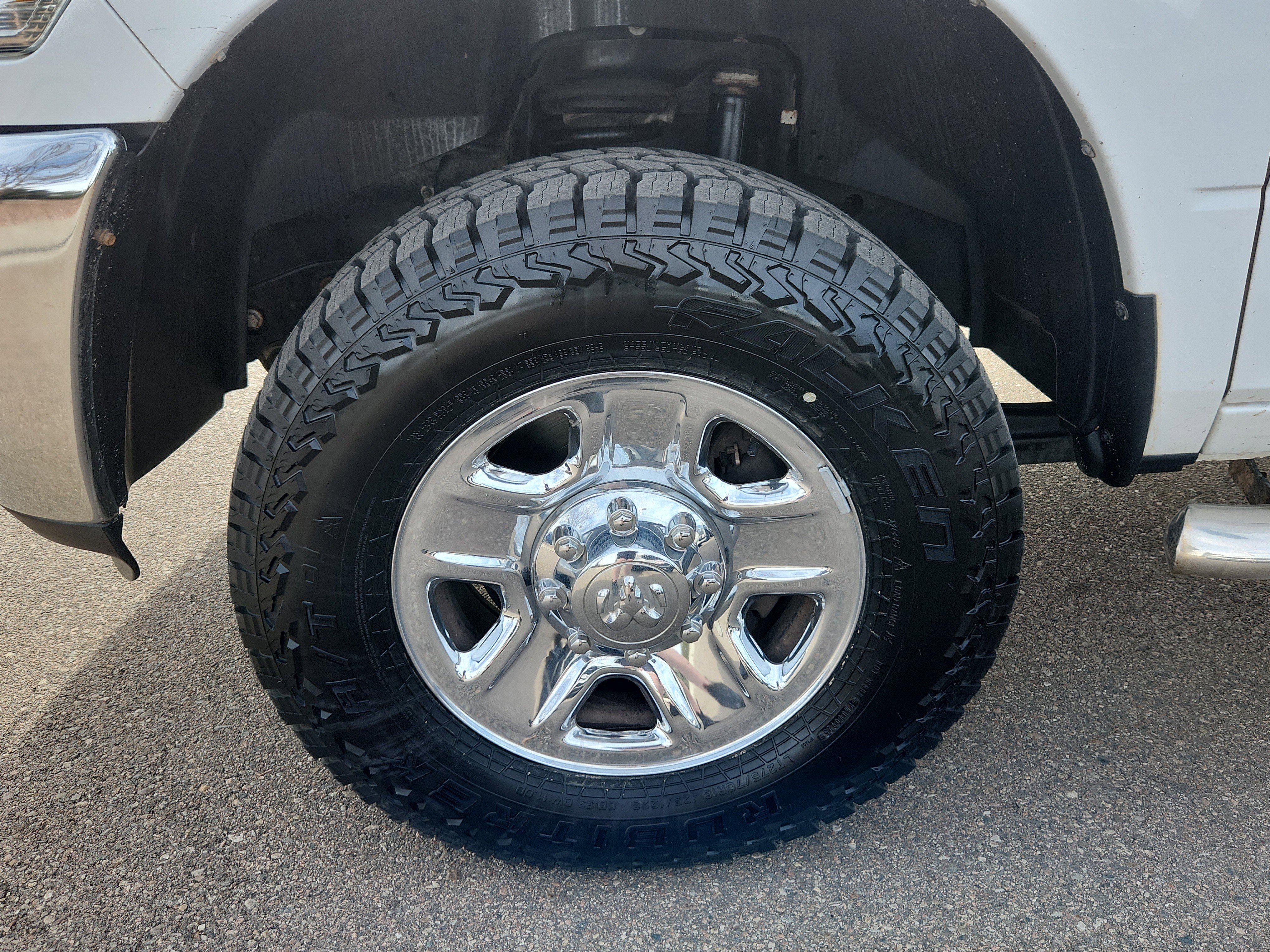 Used 2015 RAM 2500 SLT image 18