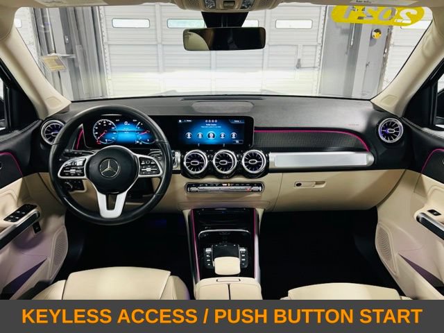 Used 2021 Mercedes-Benz GLB 250 image 4
