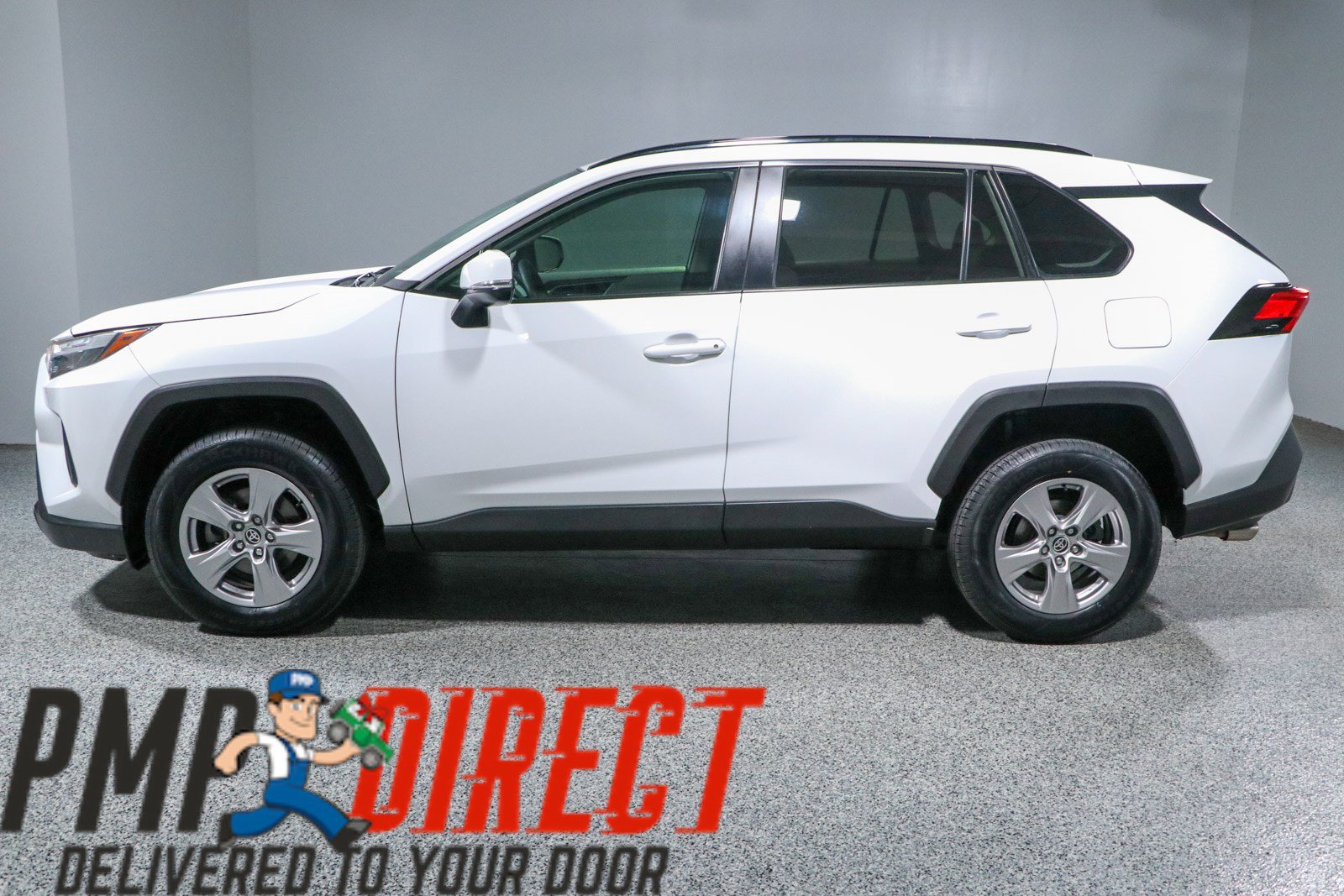 Used 2022 Toyota RAV4 XLE FWD image 10