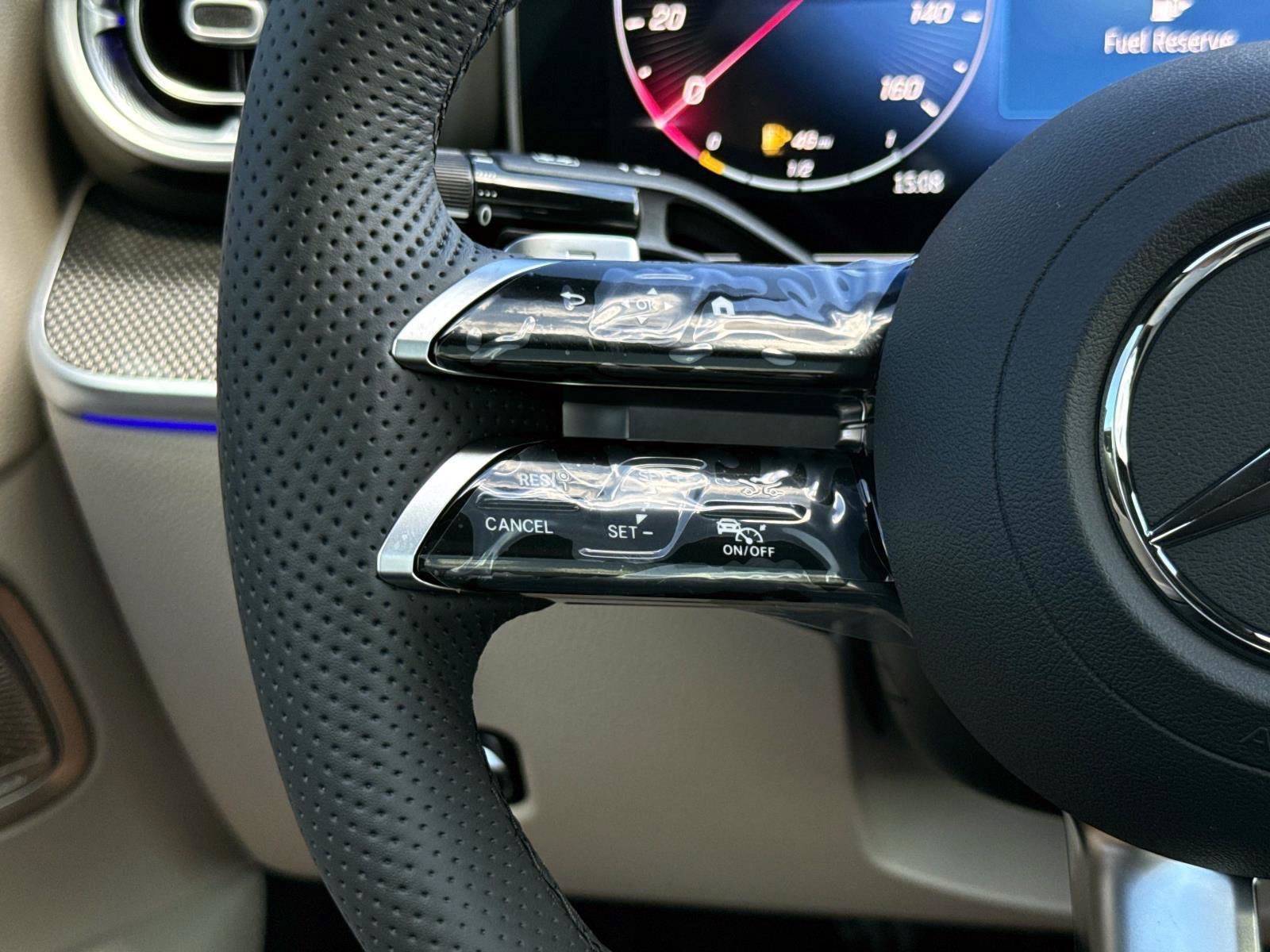 New 2027 Mercedes-Benz CLE 300 4MATIC Coupe image 25