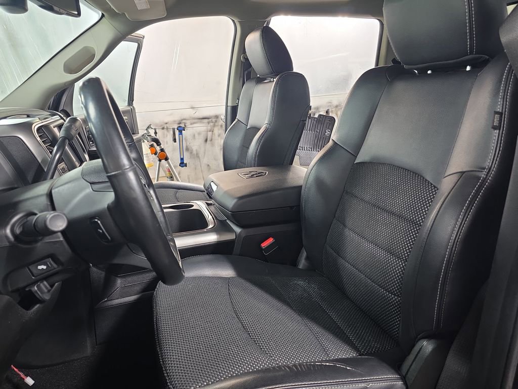 Used 2018 RAM 2500 Big Horn w/ Sport Appearance Group AWD/4WD image 14