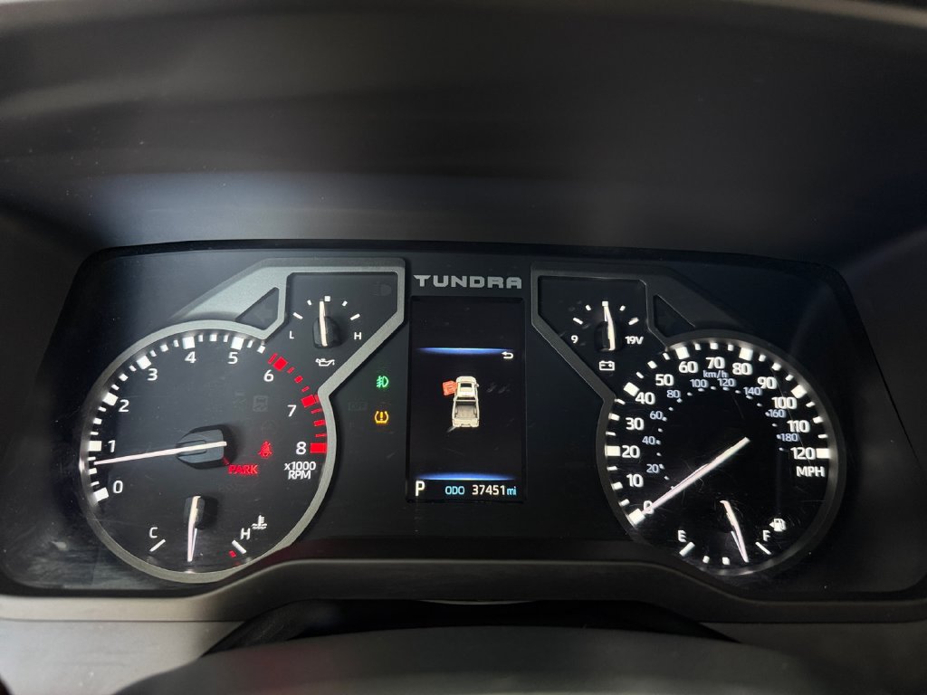 Used 2023 Toyota Tundra Limited w/ Power Package AWD/4WD image 19