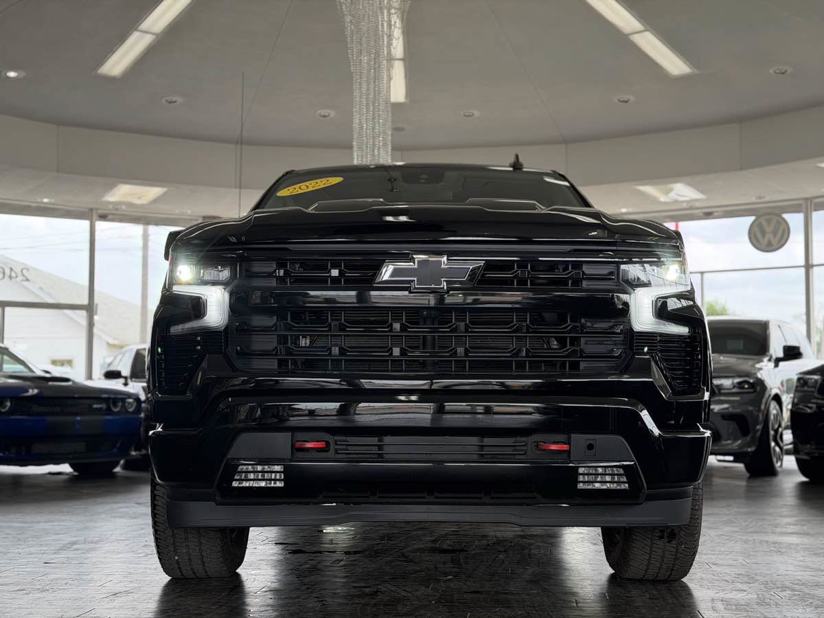 Used 2022 Chevrolet Silverado 1500 LT Trail Boss w/ LT Trail Boss Premium Package AWD/4WD image 12