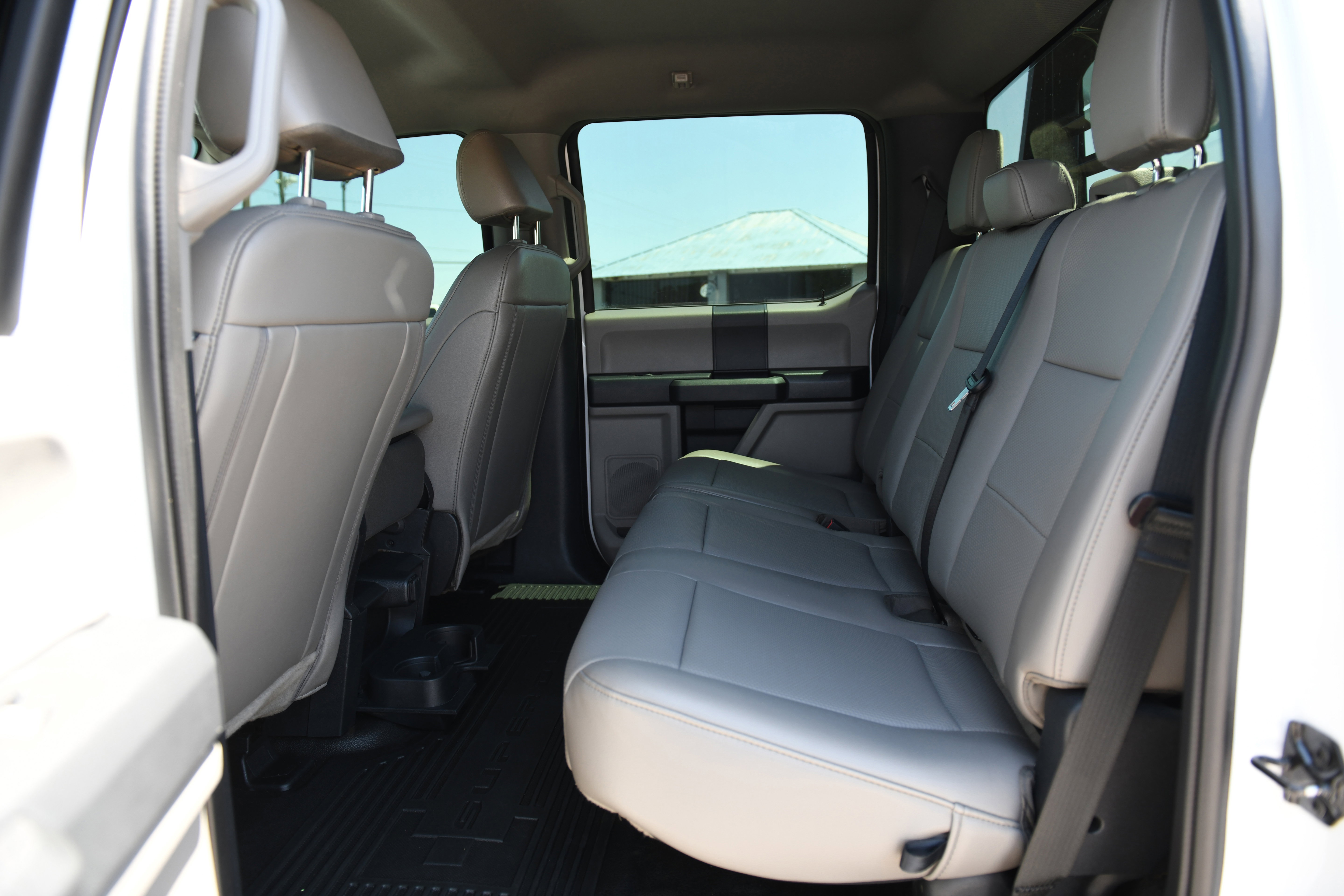 Used 2022 Ford F350 XL w/ Power Equipment Group AWD/4WD image 12