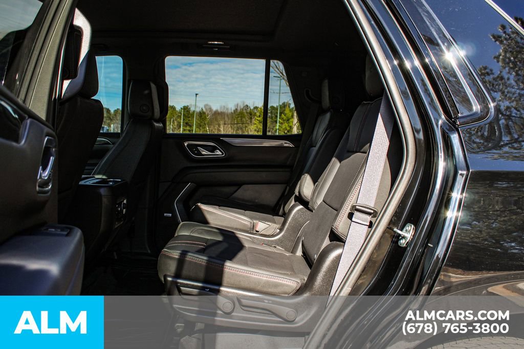 Used 2024 Chevrolet Tahoe RST w/ Luxury Package AWD/4WD image 17