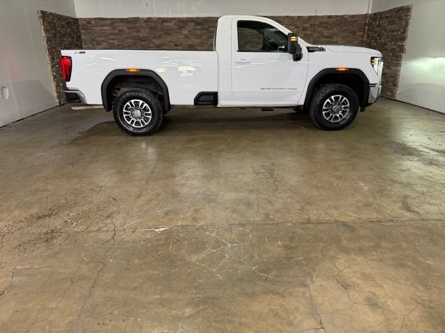 Used 2024 GMC Sierra 2500 SLE w/ SLE Convenience Package AWD/4WD image 11