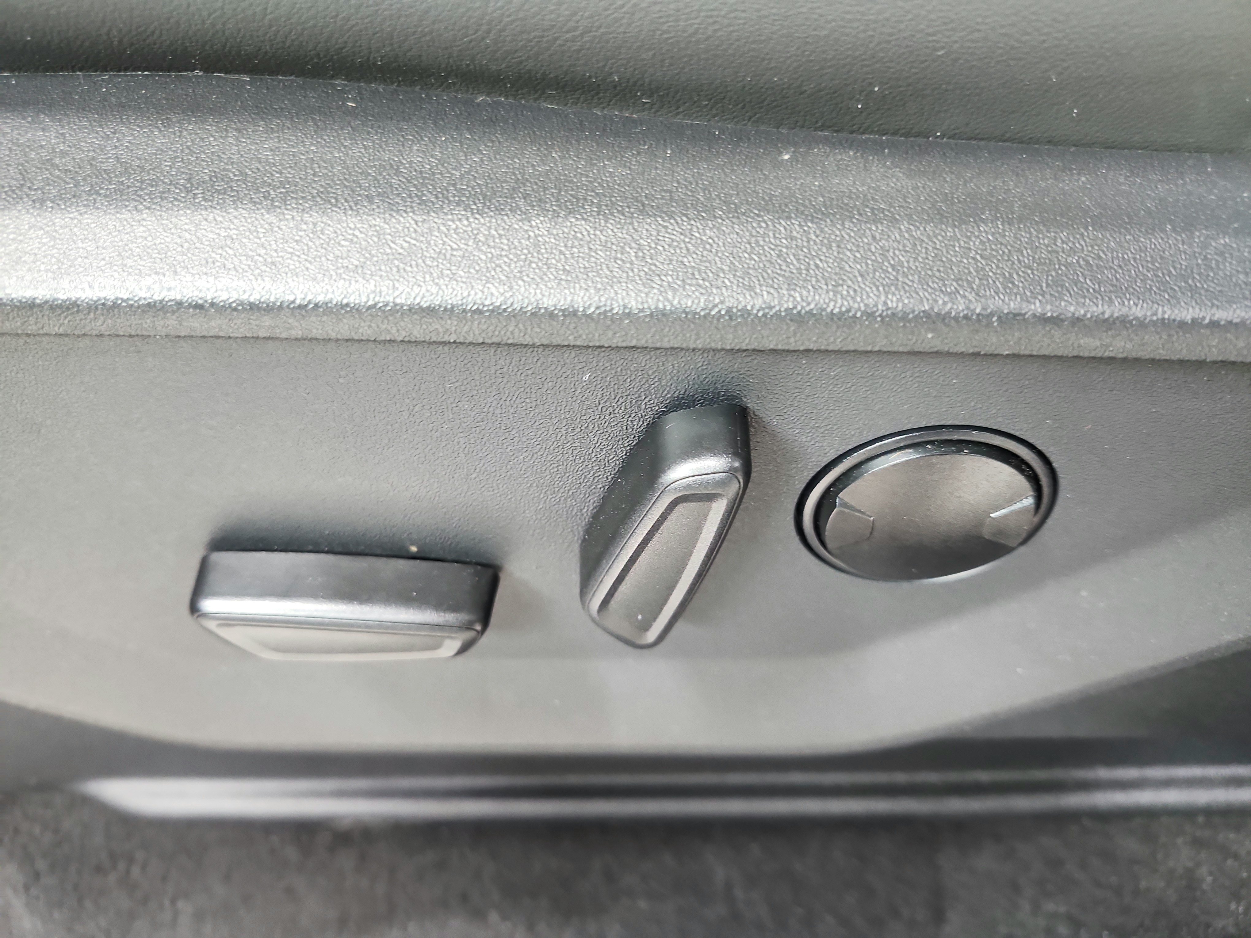 Used 2025 Ford Expedition Active AWD/4WD image 21