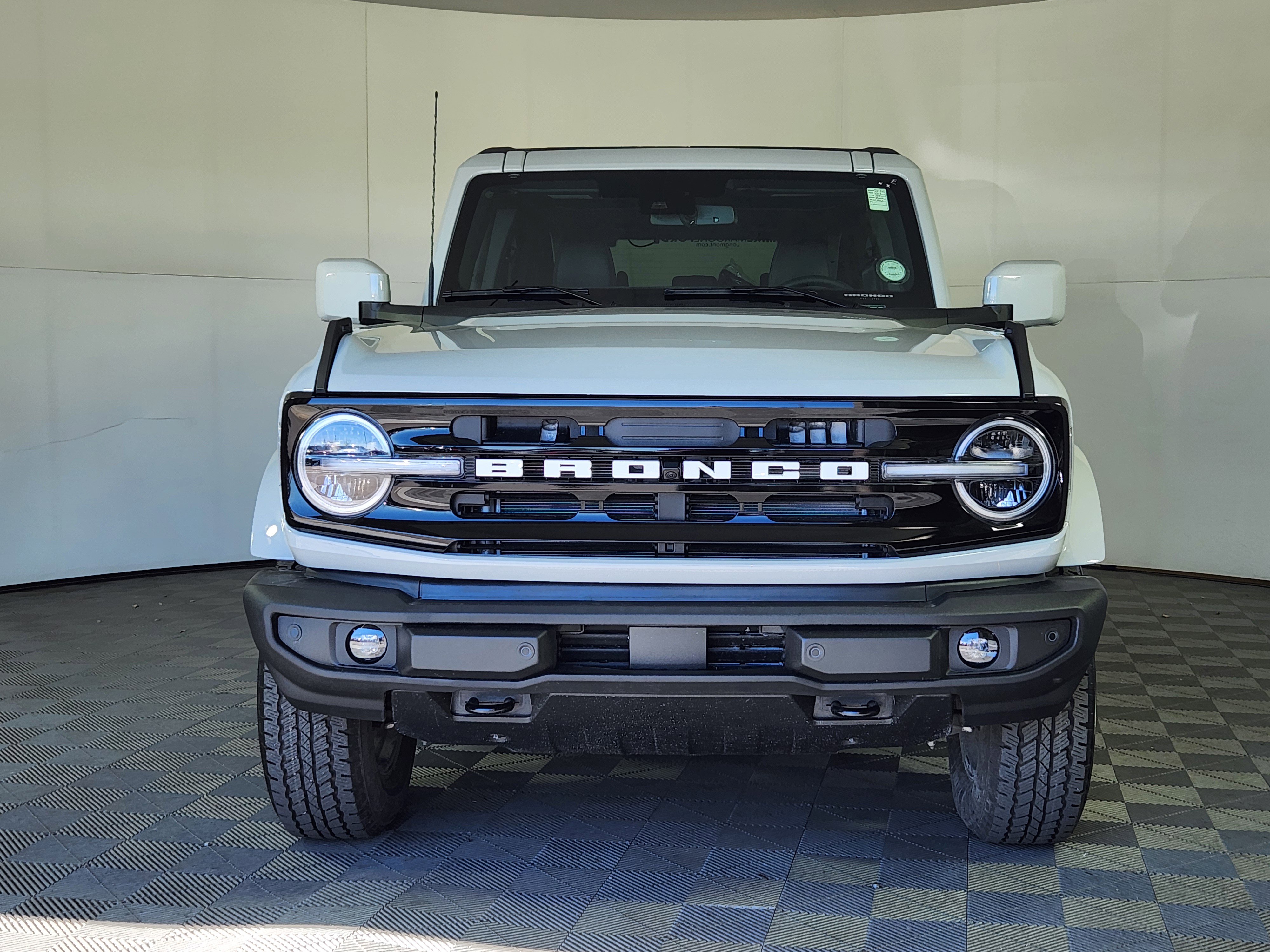 New 2026 Ford Bronco Outer Banks image 2