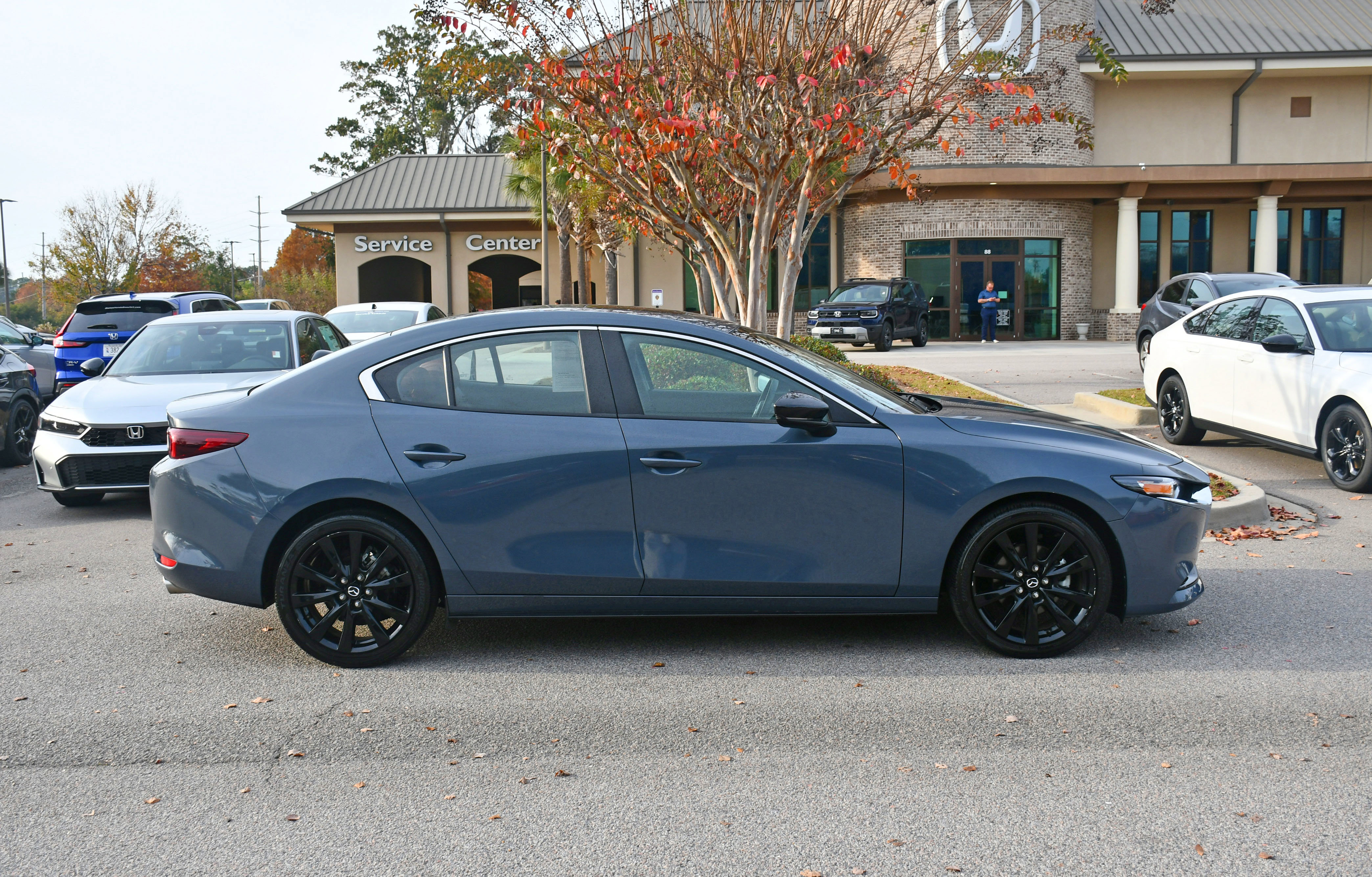 Used 2024 MAZDA MAZDA3 s image 5
