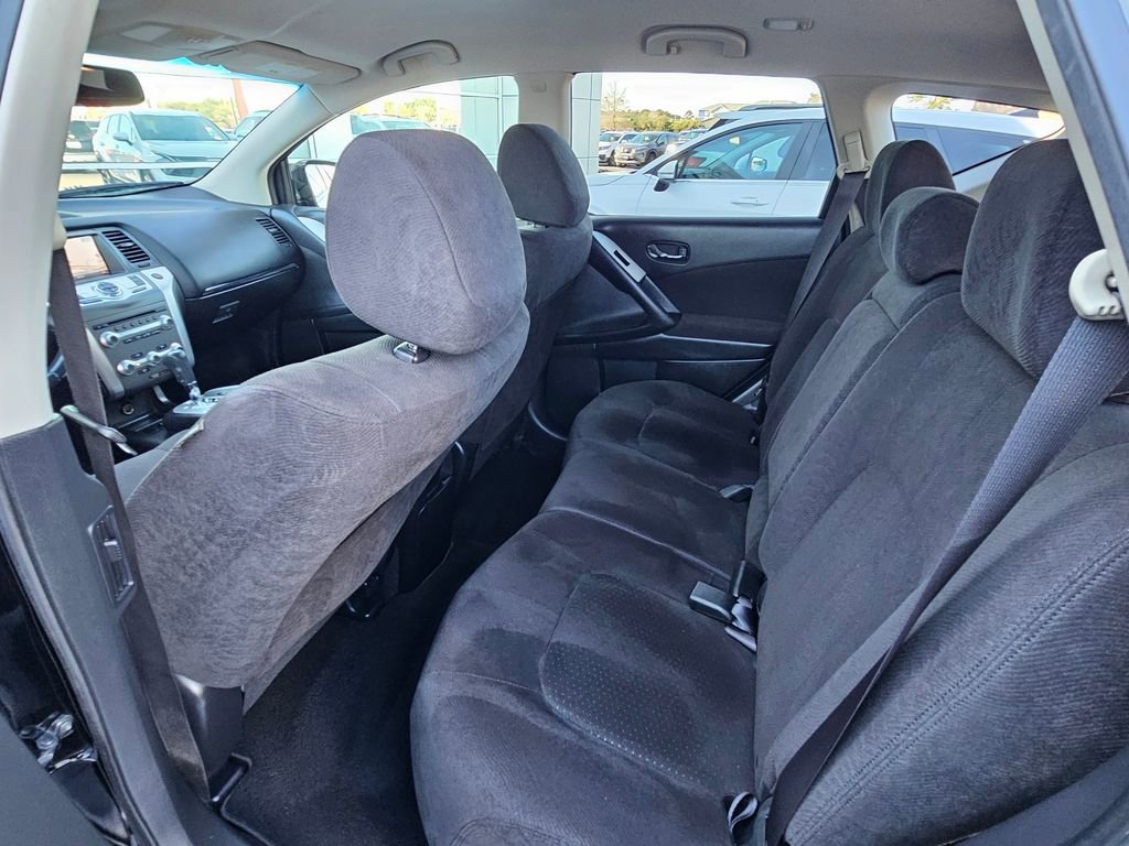 Used 2013 Nissan Murano SV w/ Value Pkg image 11