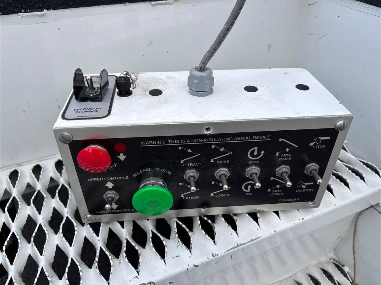 Used 2019 Ford F550 2WD Regular Cab Super Duty image 24