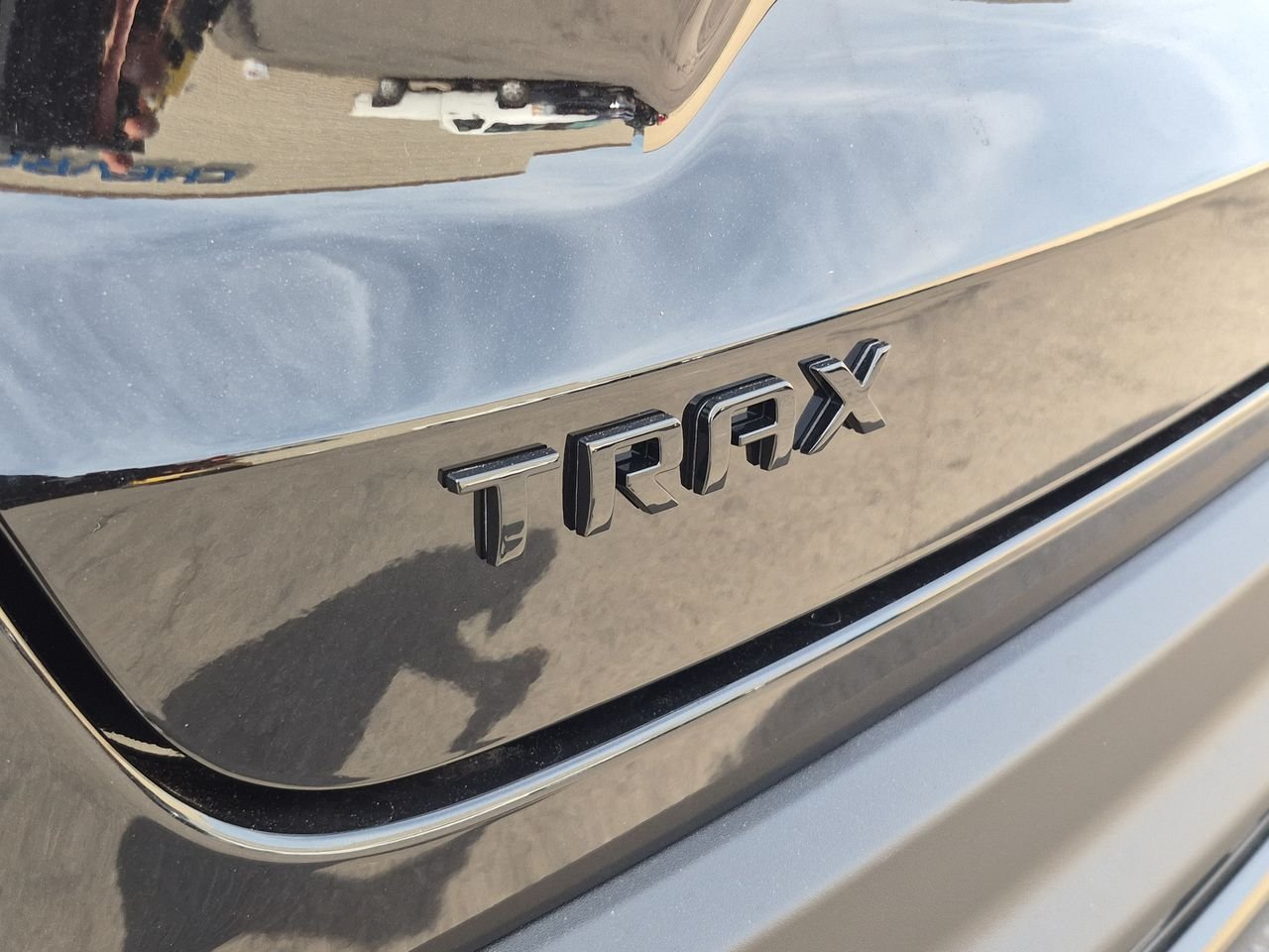 New 2026 Chevrolet Trax RS w/ Sunroof Package FWD image 33