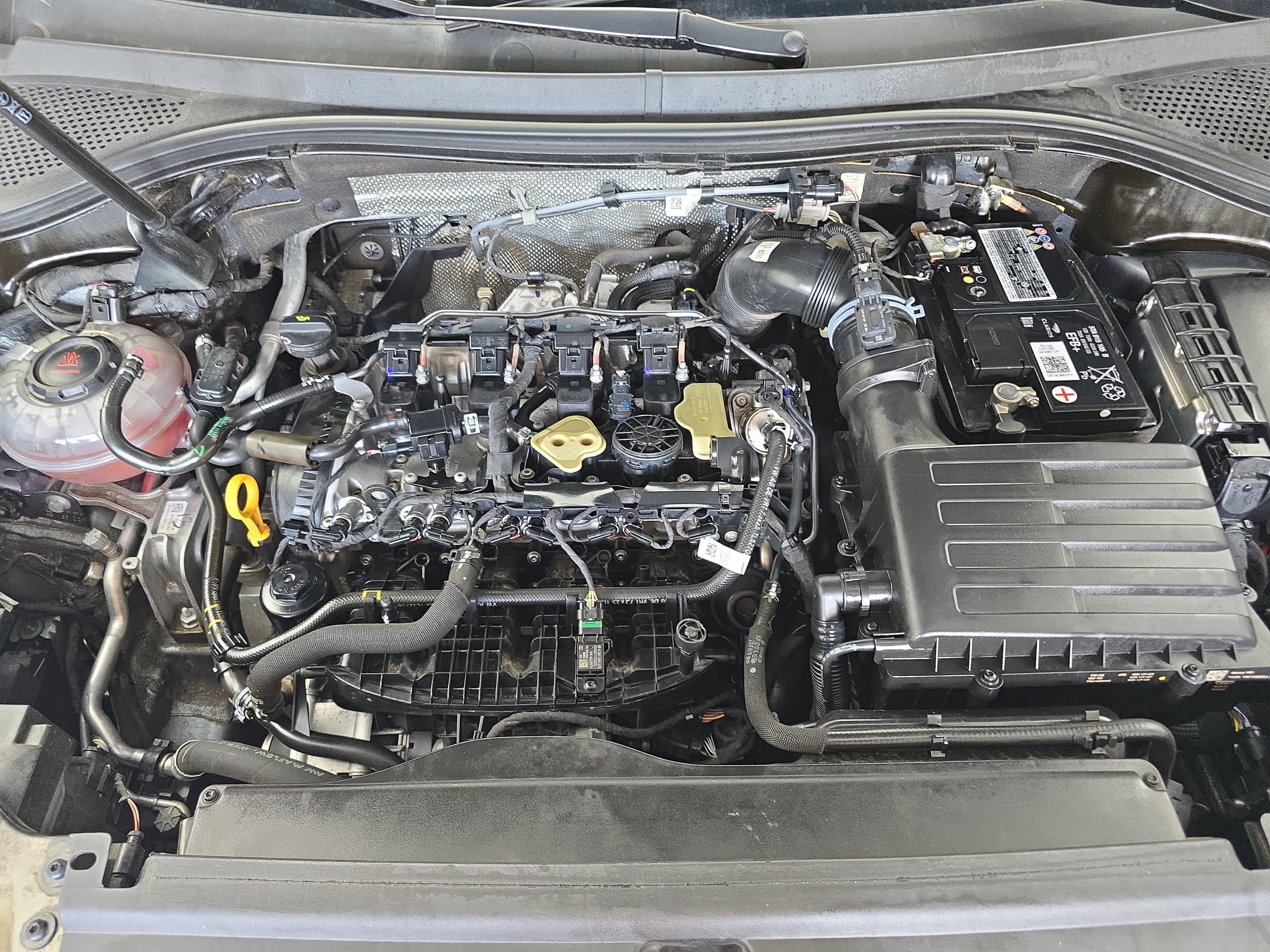 Used 2023 Volkswagen Tiguan SE FWD image 29