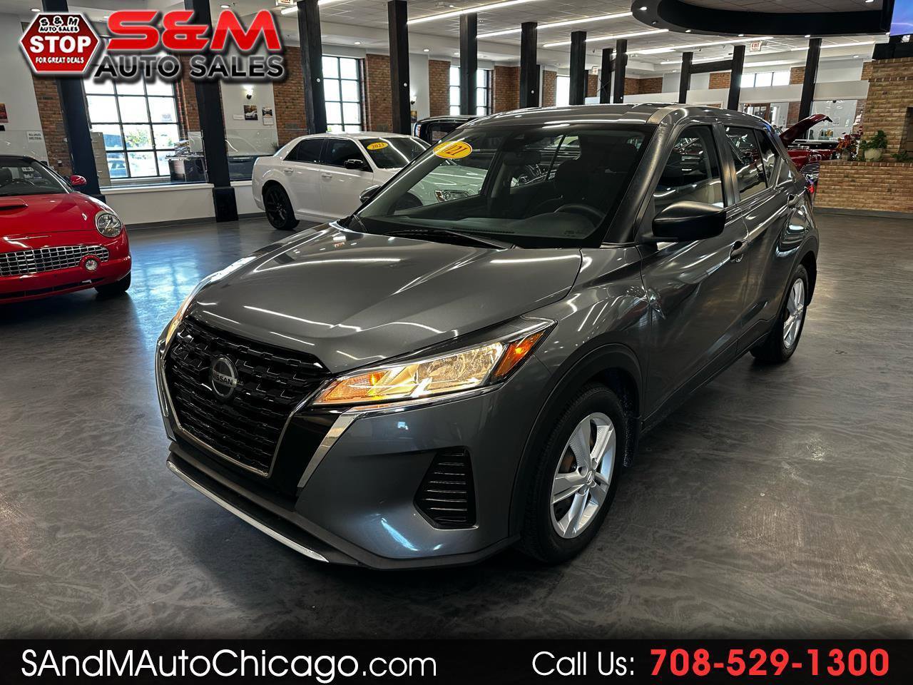 Used 2021 Nissan Kicks S FWD image 1