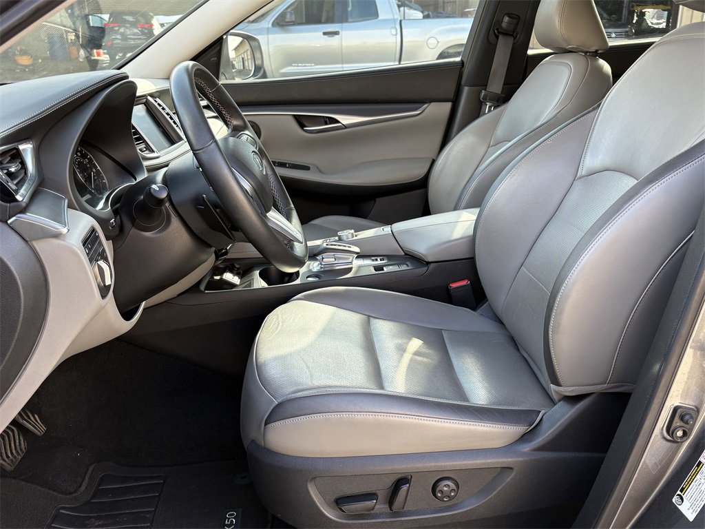 Used 2023 INFINITI QX50 Luxe w/ Cargo Package image 12
