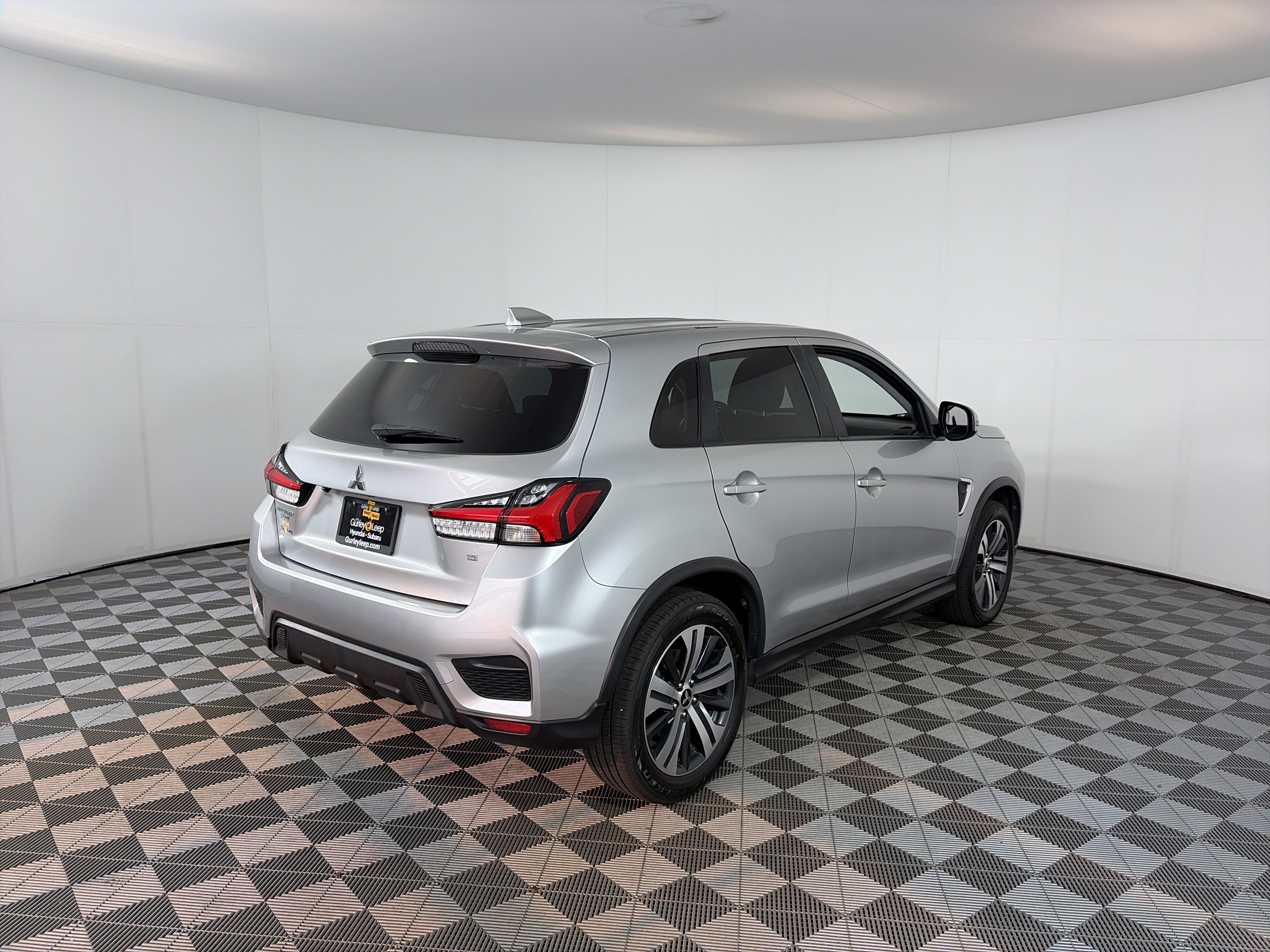 Used 2021 Mitsubishi Outlander Sport SE FWD image 9