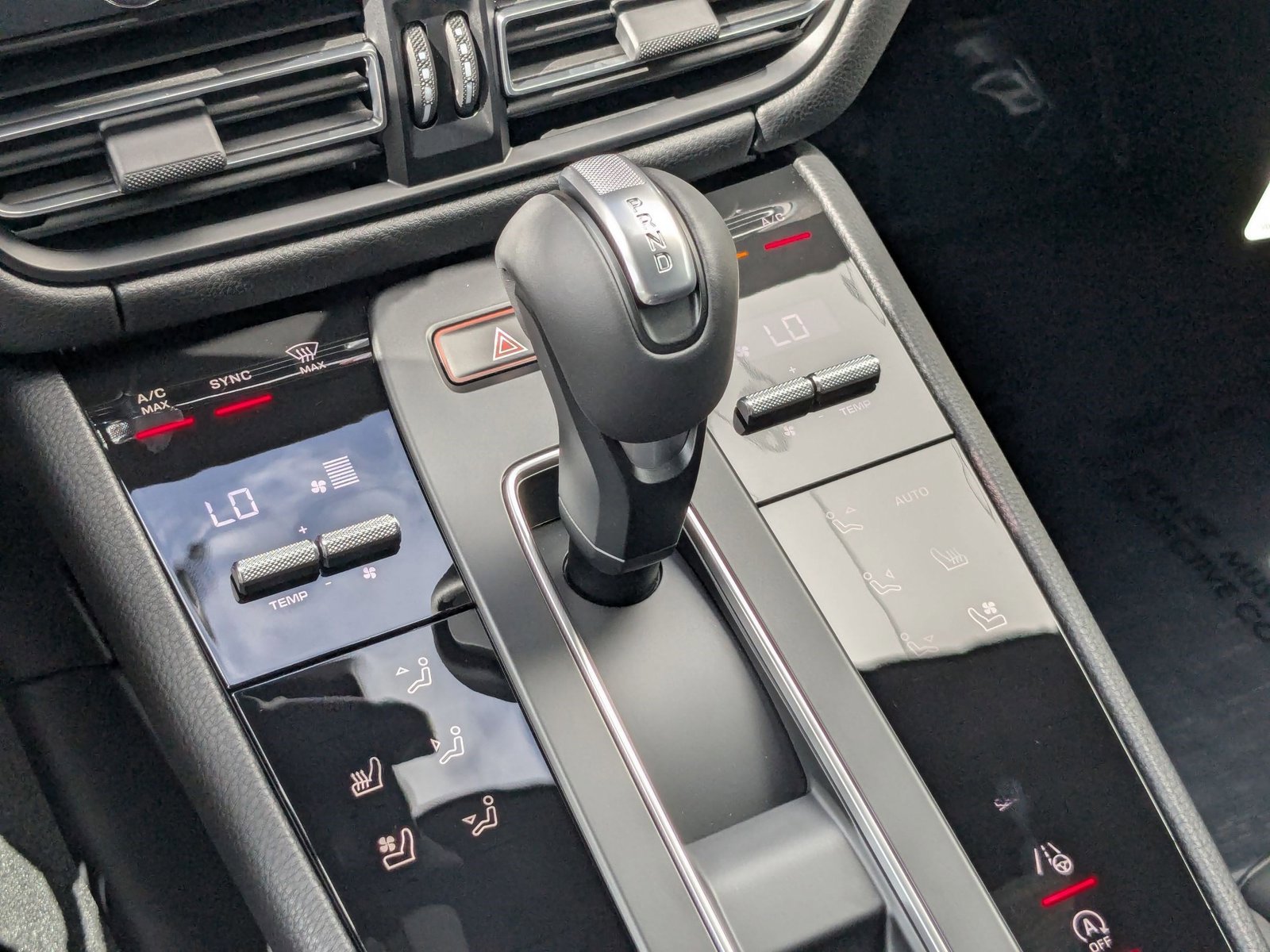 New 2025 Porsche Macan S image 21