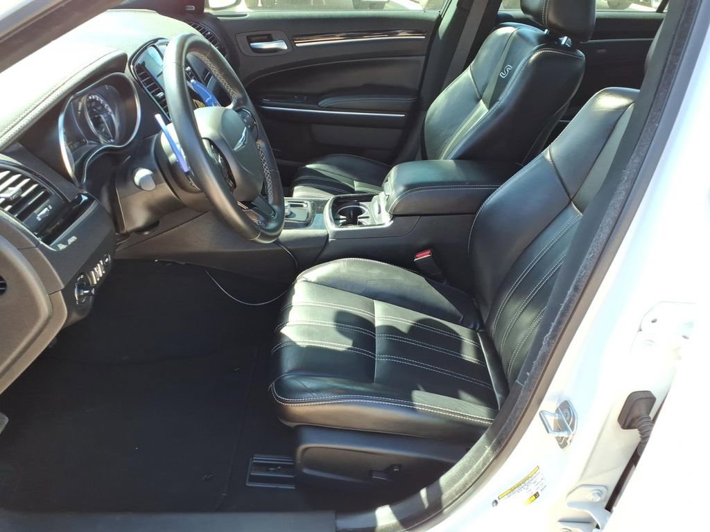 Used 2021 Chrysler 300 S w/ S Model Appearance Package image 14