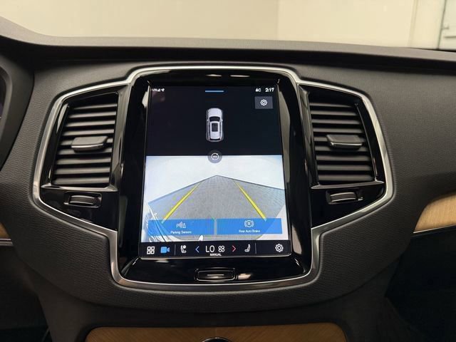 Certified 2023 Volvo XC90 B6 Plus image 18