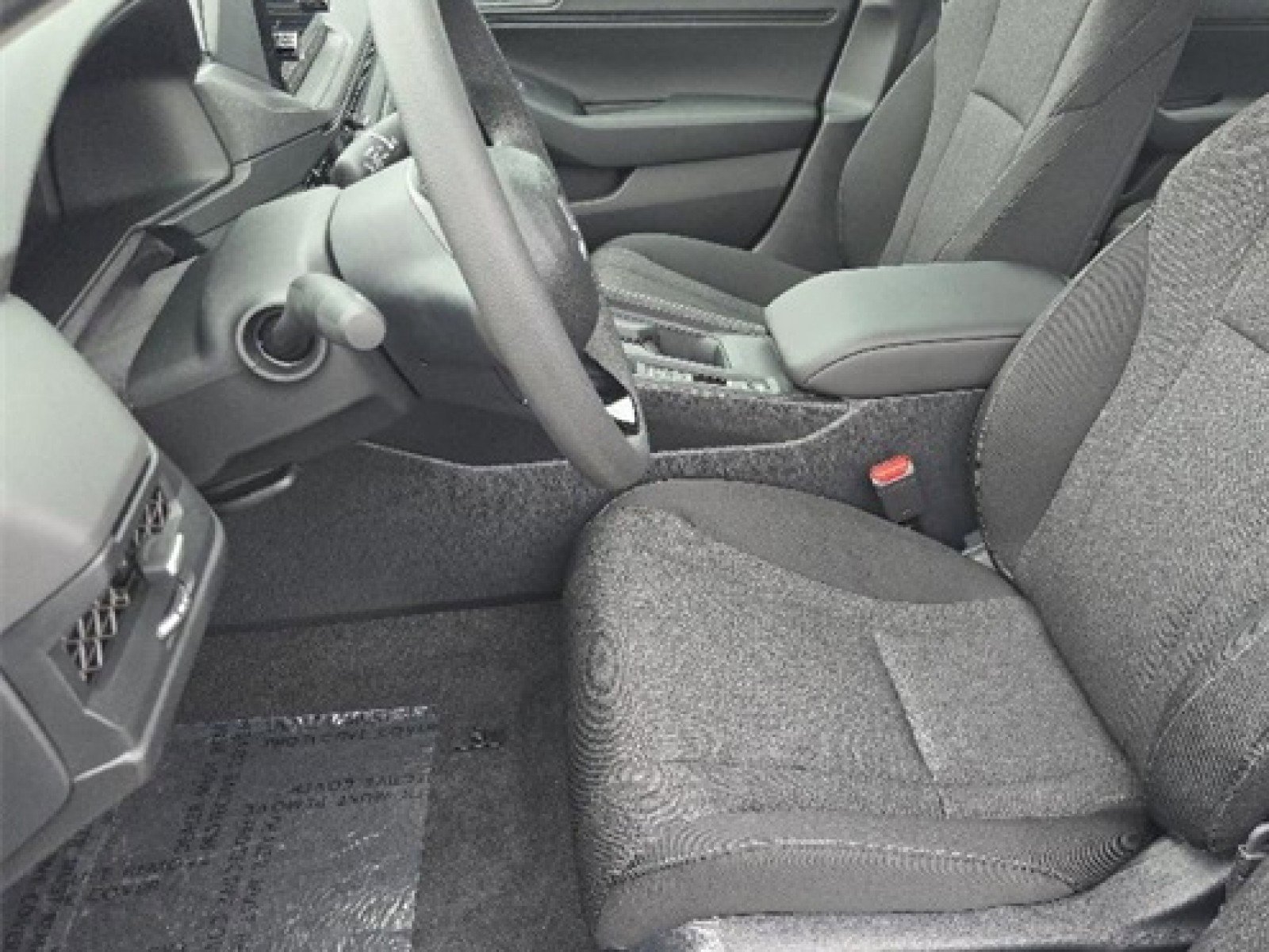 Used 2025 Honda Accord SE image 28