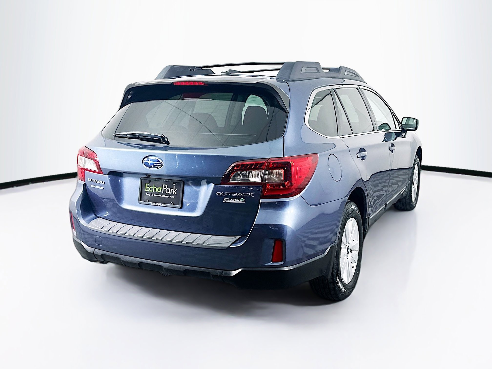 Used 2015 Subaru Outback 2.5i Premium AWD/4WD image 9