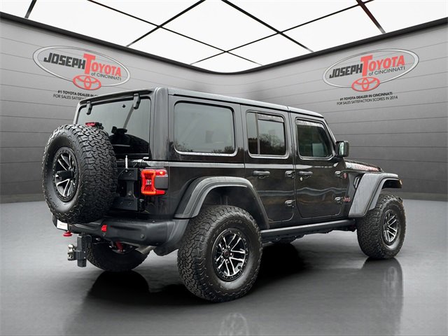 Used 2024 Jeep Wrangler Unlimited Rubicon image 4