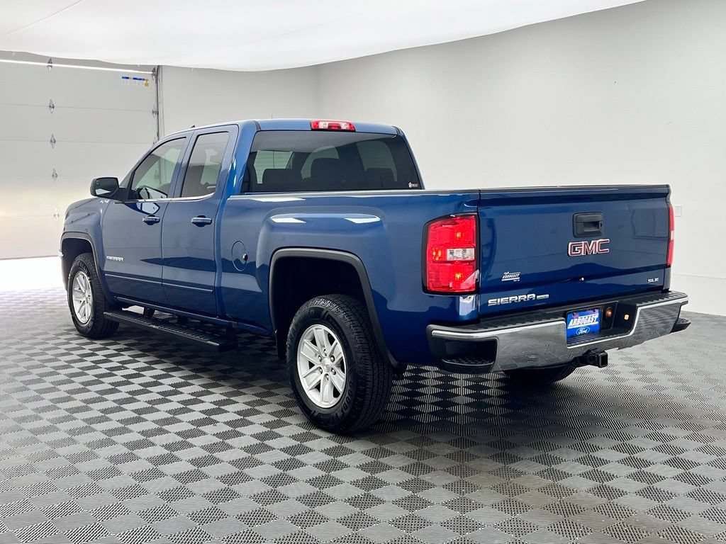 Used 2019 GMC Sierra 1500 SLE w/ SLE Value Package AWD/4WD image 11