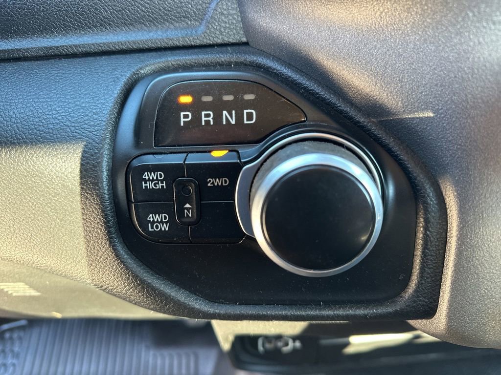 Used 2019 RAM 2500 Tradesman w/ Chrome Appearance Group image 30