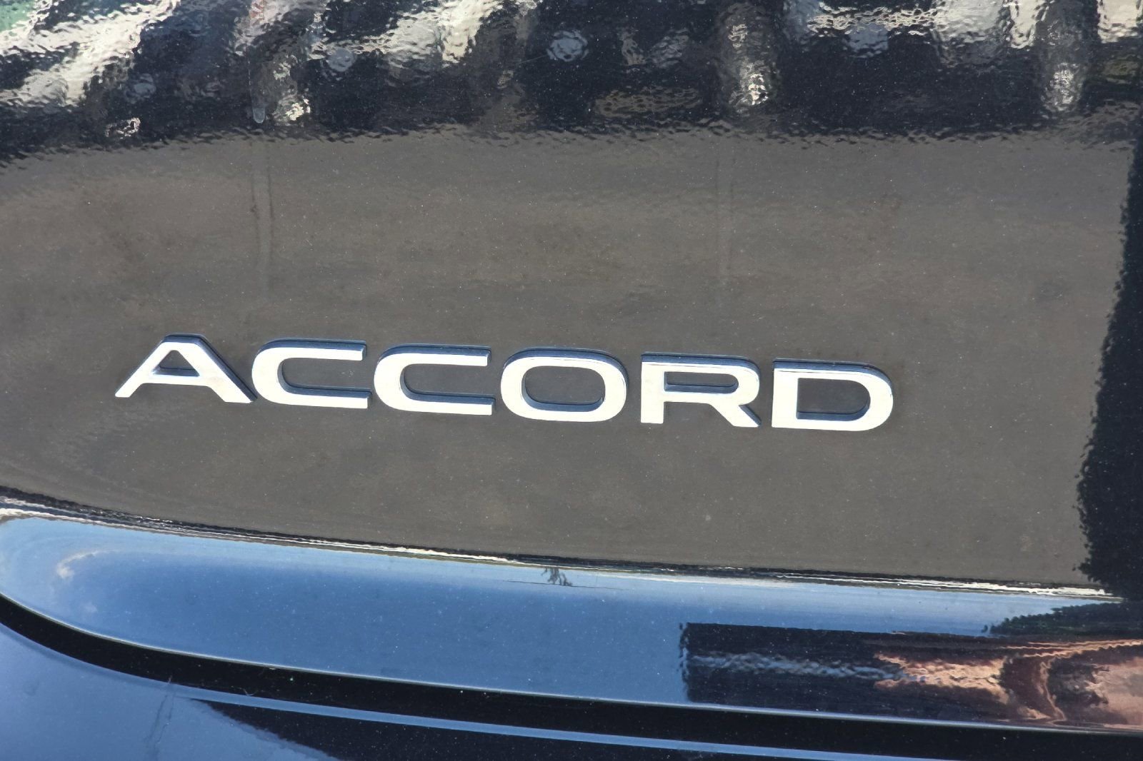 Used 2024 Honda Accord EX image 27