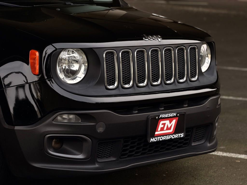 Used 2015 Jeep Renegade Latitude w/ Popular Equipment Group FWD image 9