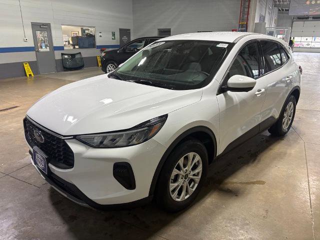 Certified 2023 Ford Escape Active w/ Tech Pack #2 image 4